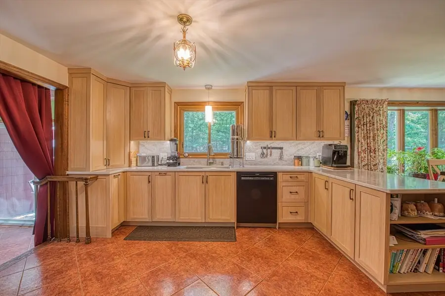 331 Mountain Street, Sharon, MA 02067 - #3