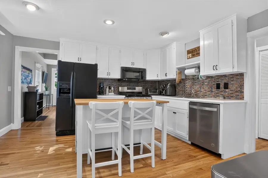 54 Quarry St, Quincy, MA 02169 - #2