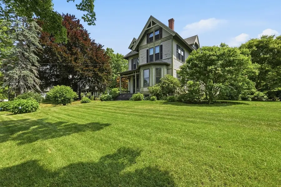 33 Gilbert St, North Brookfield, MA 01535 - #2