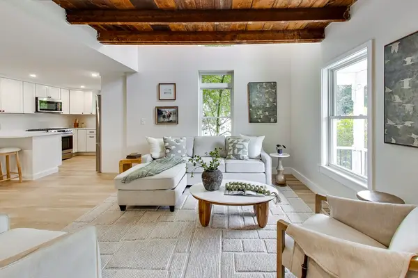 52 Middlesex Street #52, Winchester, MA 01890