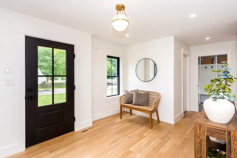 38 Hillcroft Road, Waltham, MA 02452 - #3