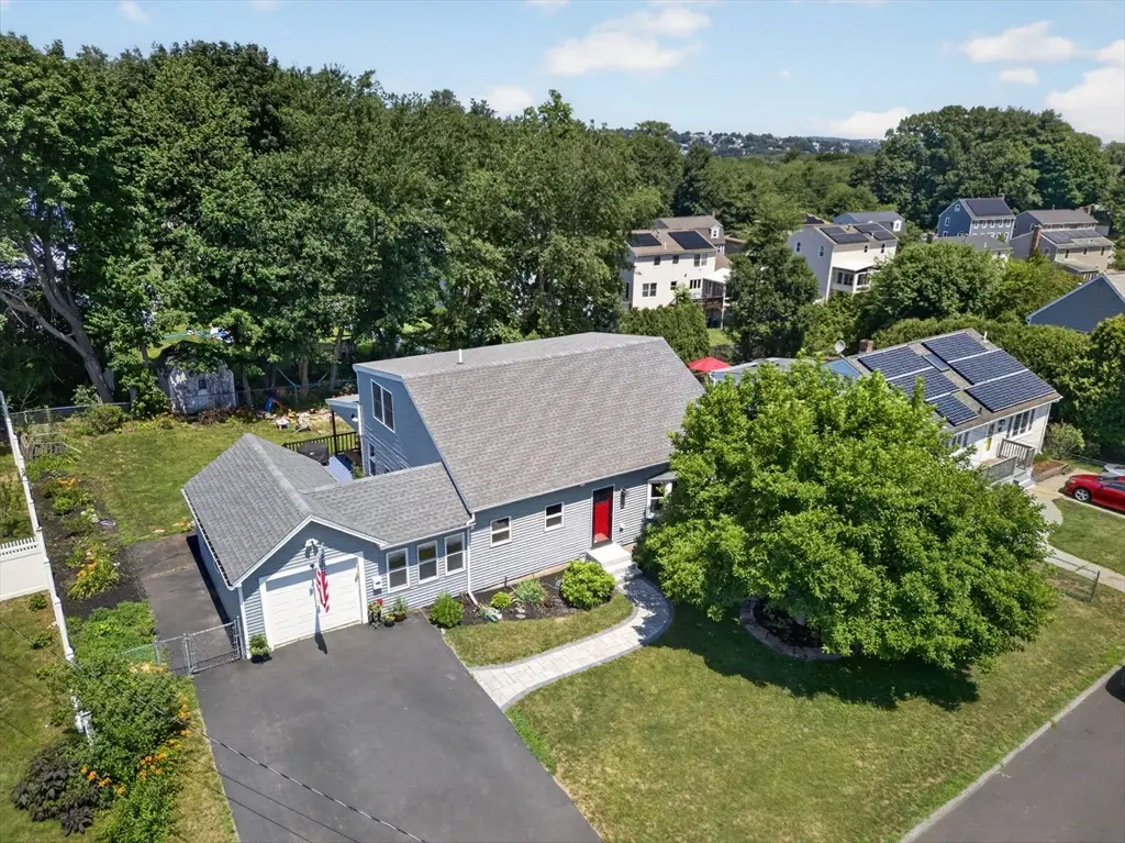 17 Rockwood Ln, Lawrence, MA 01843 - #1