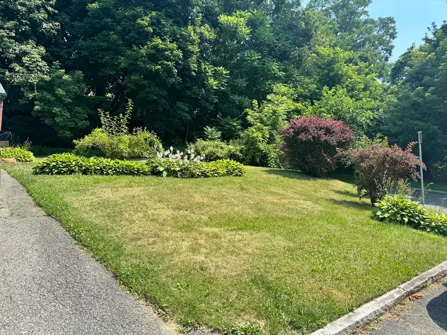 64 Goodrich St, Springfield, MA 01104 - #2
