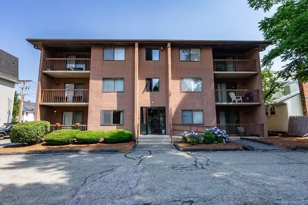 150 School Street #5, Waltham, MA 02451