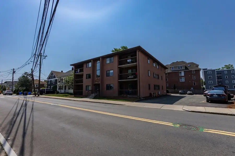 150 School Street #5, Waltham, MA 02451 - #3