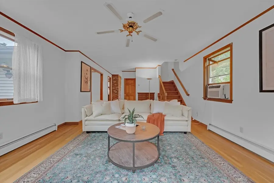 20 Brentwood Dr, Dudley, MA 01571 - #3