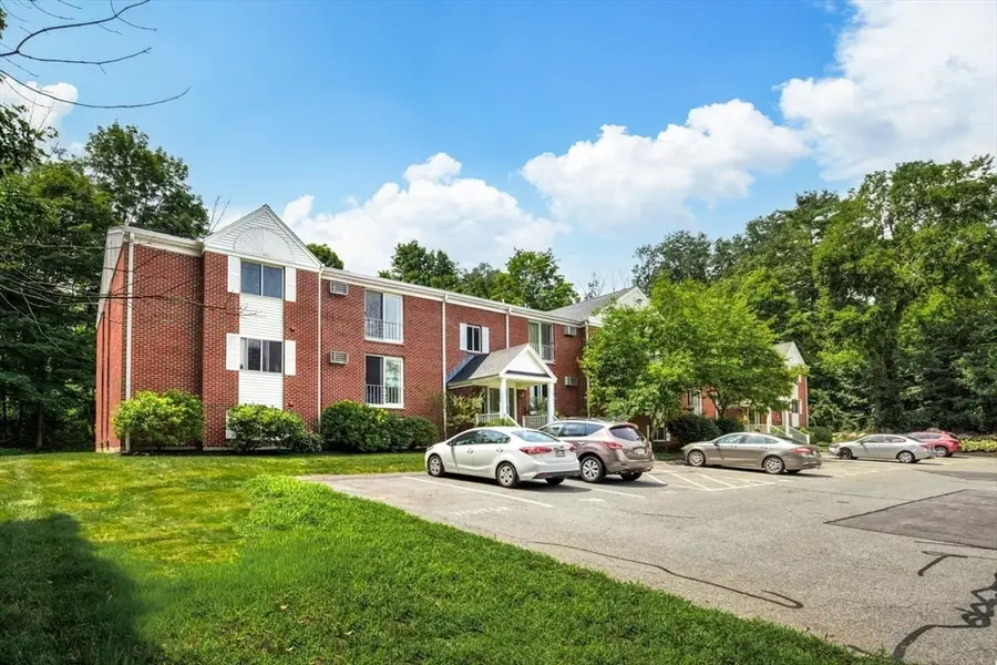 7 Birchwood Pointe #102, Amesbury, MA 01913 - #2