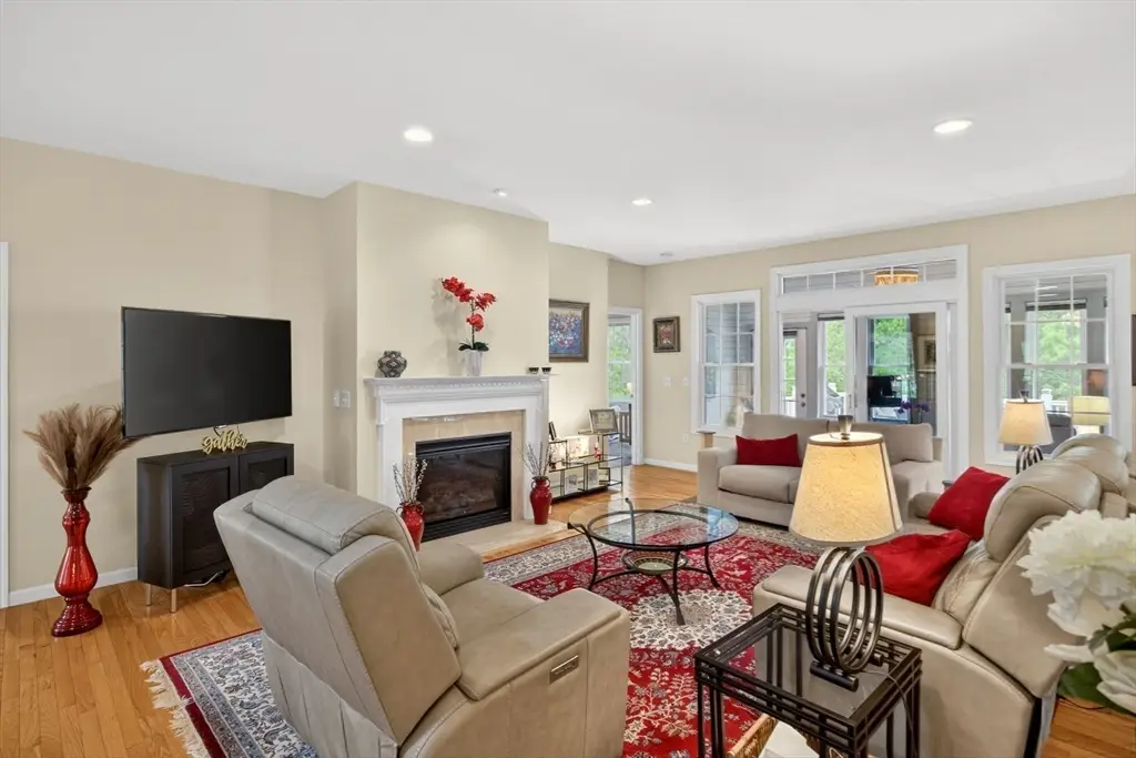 28 Cottage Cove, Plymouth, MA 02360 - #1