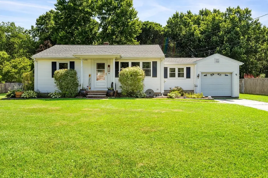26 Greenmeadow Lane, Granby, MA 01033 - #3