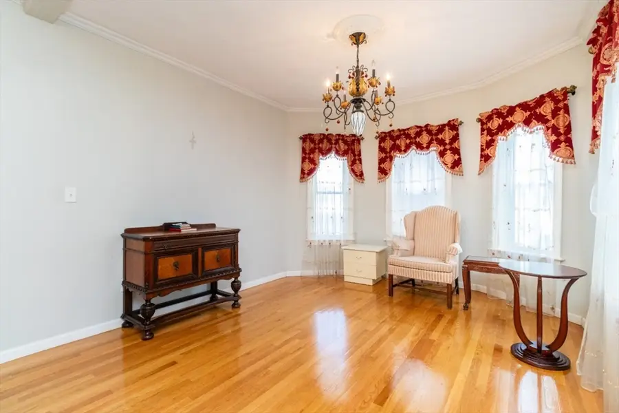 34 Irma Ave, Watertown, MA 02472 - #3