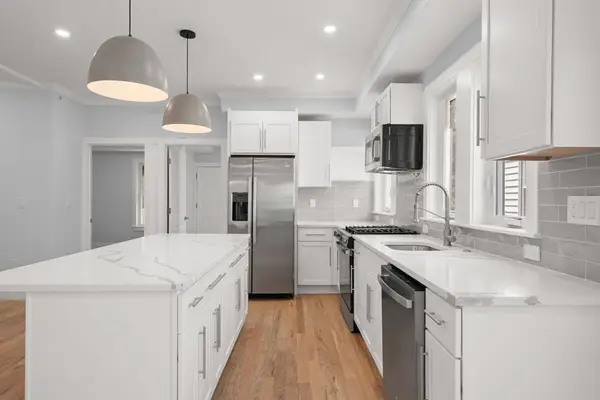 29 Rosemary St #2, Boston, MA 02130