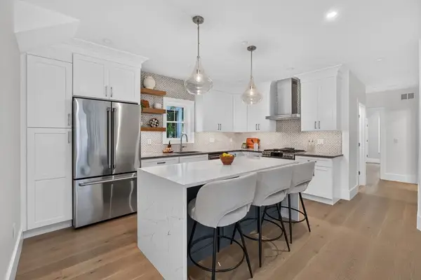 131 Hudson Street #1, Somerville, MA 02144