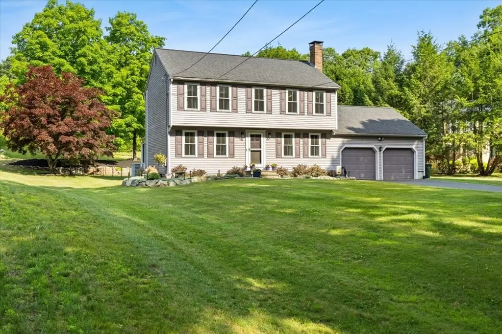 14 Cliff Road, Bellingham, MA 02019 - #1