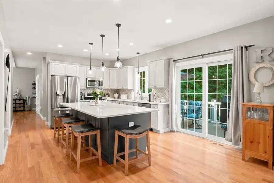 113 Thurlow St, Georgetown, MA 01833 - #3