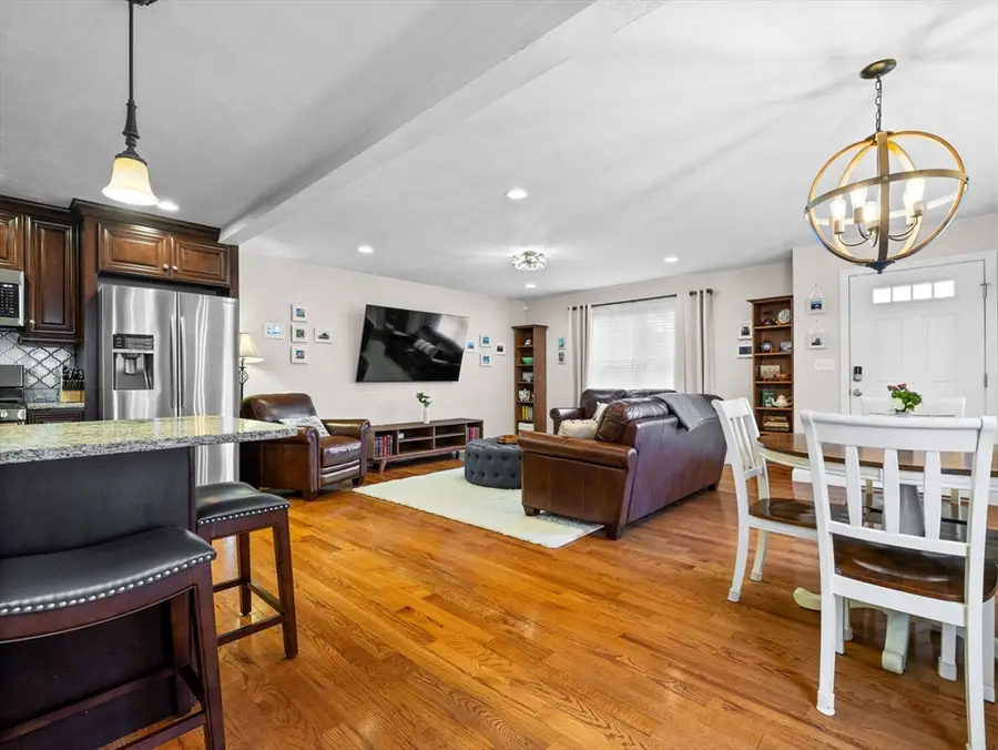 130 Andrews St #130, Lowell, MA 01852 - #3