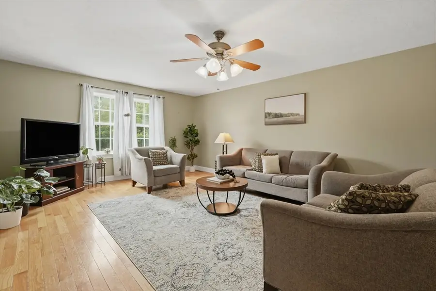 96 Pinewood Drive #4-B, Gardner, MA 01440 - #3