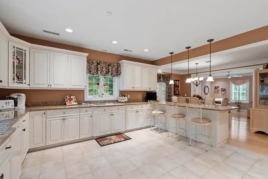 99 Main St #1, Westford, MA 01886 - #3