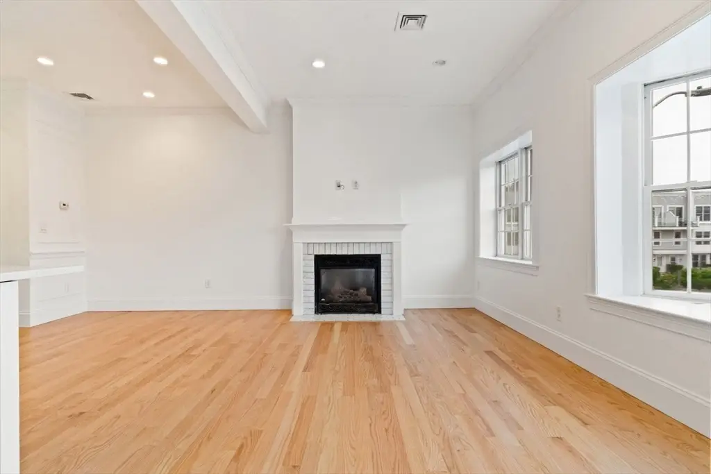 823 East Sixth Street #2, Boston, MA 02127 - #1