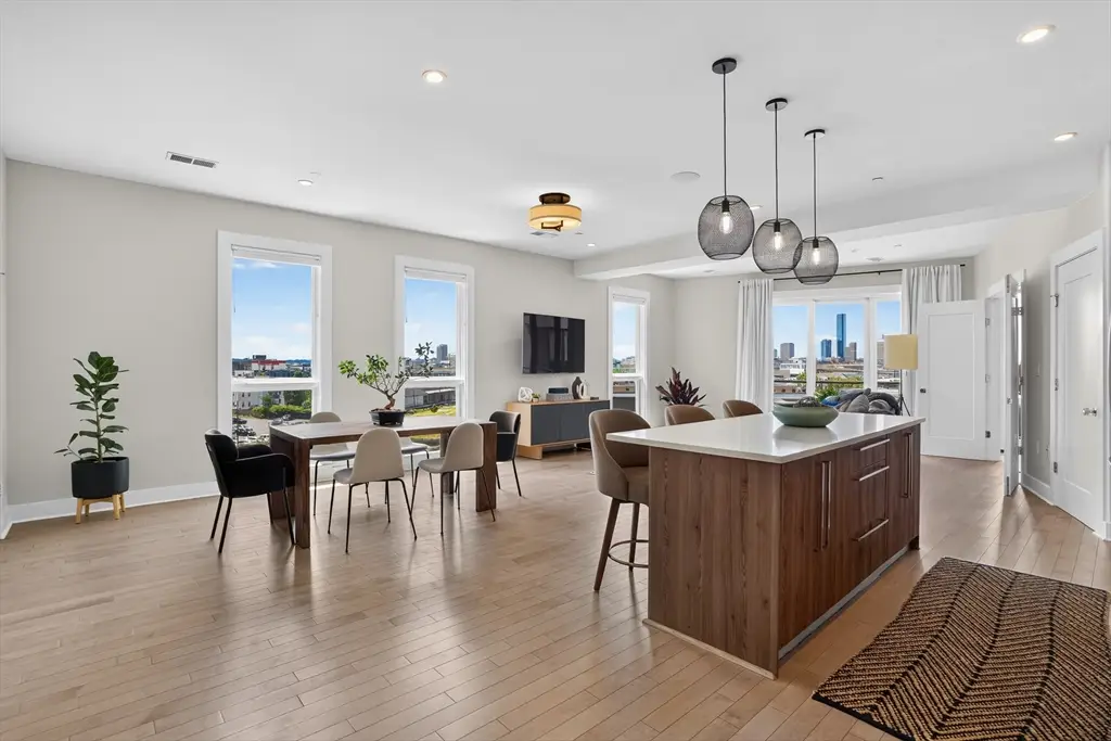 232 Old Colony Ave #506, Boston, MA 02127 - #1