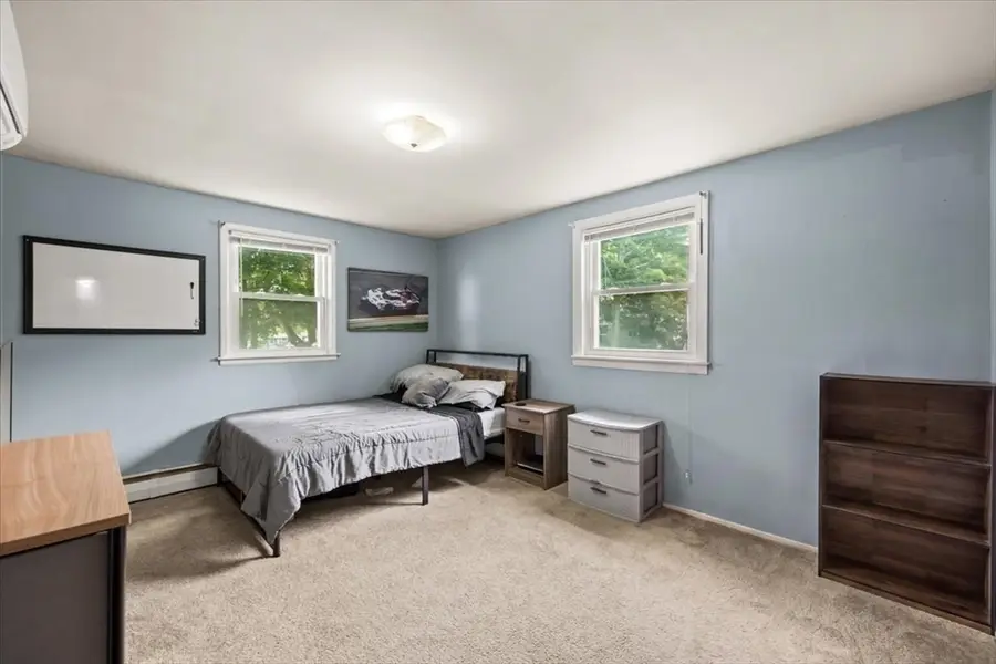 266 W Main St, Dudley, MA 01571 - #3