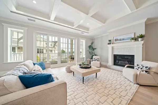 128 Elm Street #211, Cohasset, MA 02025