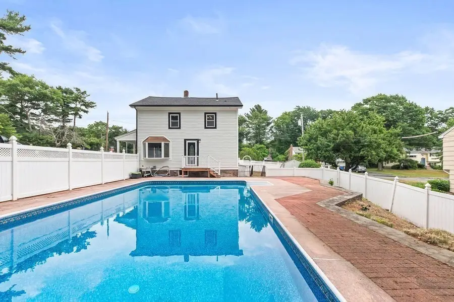 272 Canton St, Randolph, MA 02368 - #3