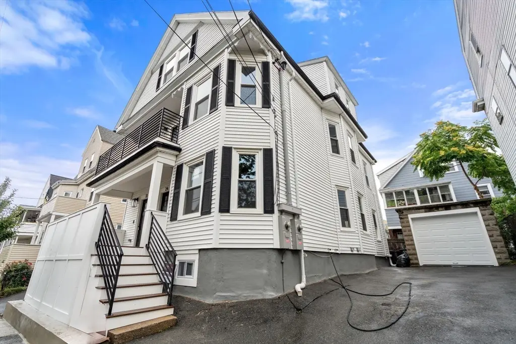 22 Charnwood Rd #2, Somerville, MA 02144 - #1