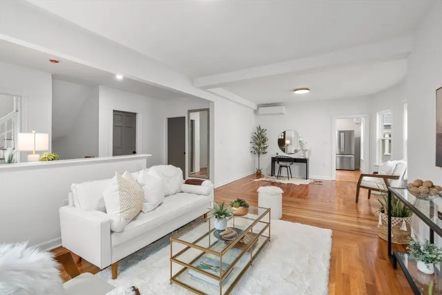 22 Charnwood Rd #2, Somerville, MA 02144 - #3