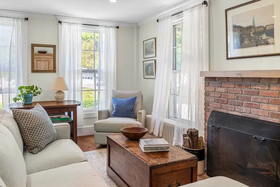 5 Franklin Street, Dartmouth, MA 02748 - #3