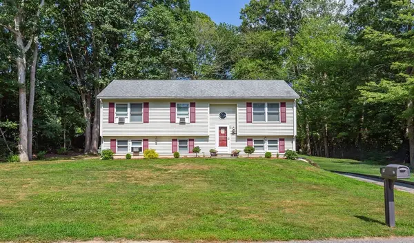 22 Reservoir Ave, Swansea, MA 02777