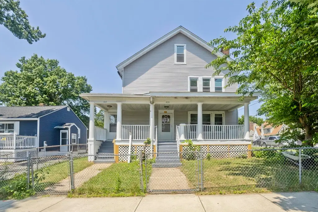 424 Carew, Springfield, MA 01104 - #1