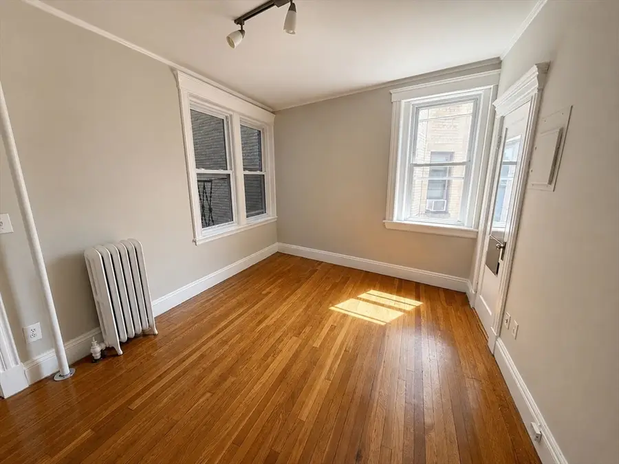 69 Park Drive #10, Boston, MA 02215 - #2