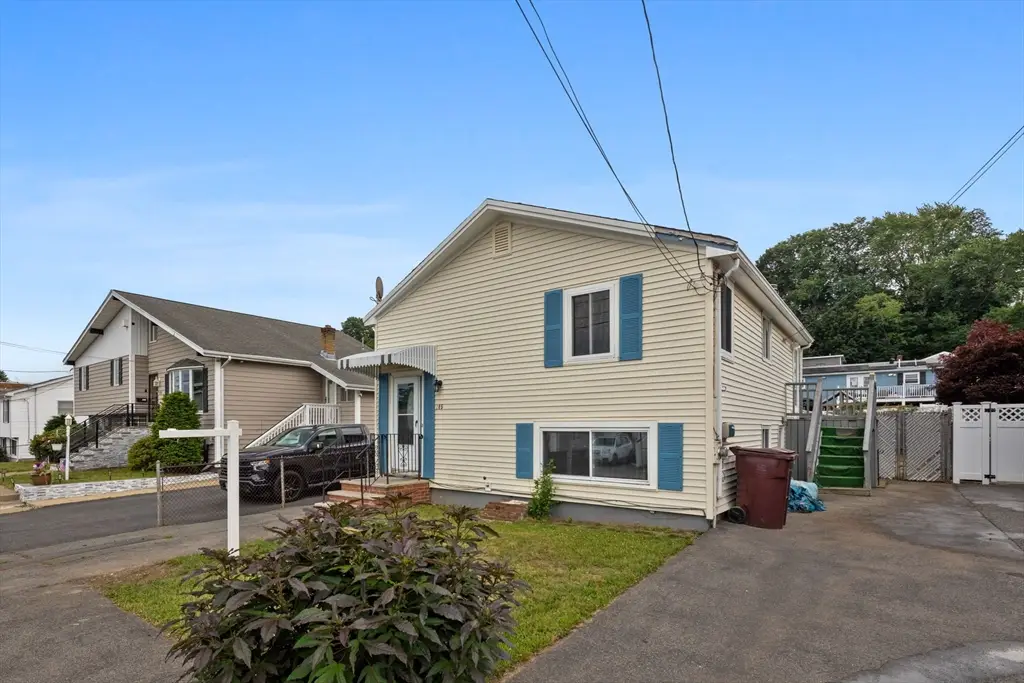105 Oakwood Ave, Revere, MA 02151 - #1