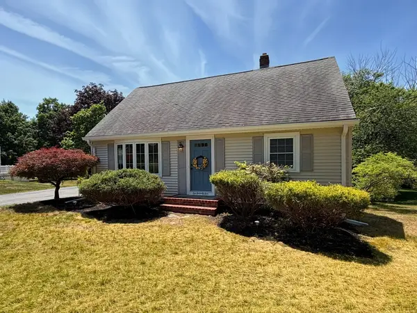 675 Burt St, Taunton, MA 02780