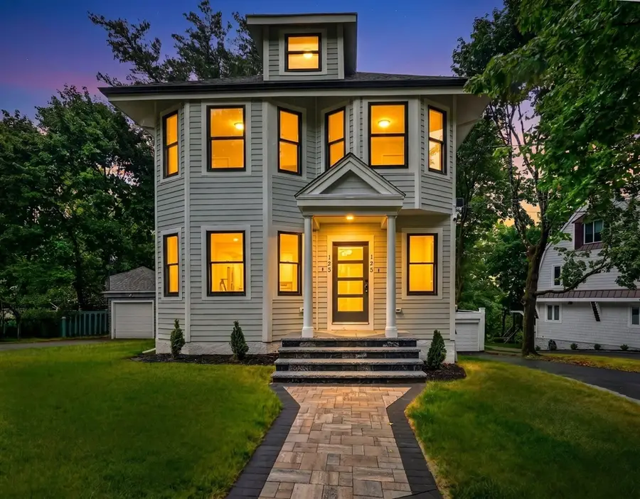 123-125 Mount Vernon Street #1, Newton, MA 02465 - #2
