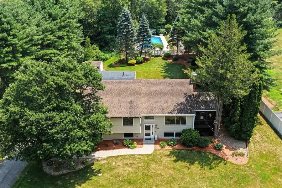98 Fitzpatrick Rd, Grafton, MA 01519 - #3