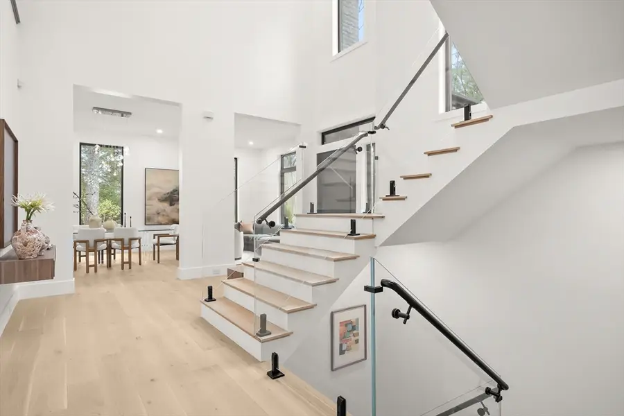 5 Deer Path Lane, Weston, MA 02493 - #3