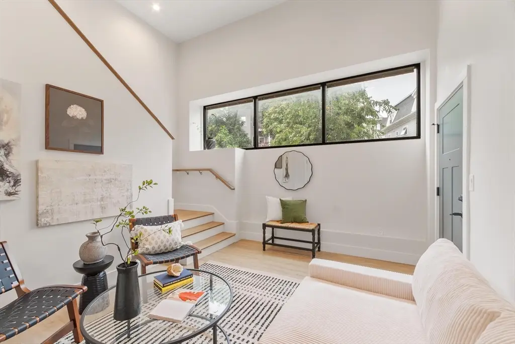 1246 Broadway #2, Somerville, MA 02144 - #1