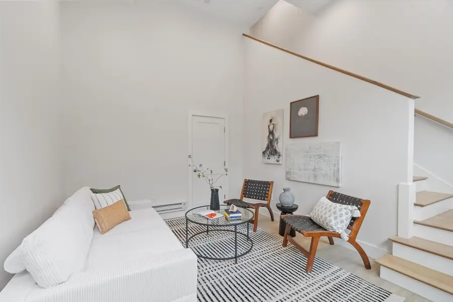 1246 Broadway #2, Somerville, MA 02144 - #3
