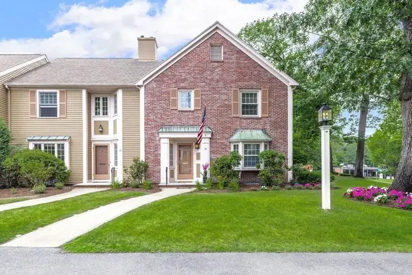 19 Oakland Ave #1, Needham, MA 02492