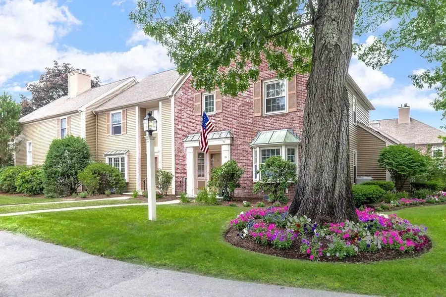 19 Oakland Ave #1, Needham, MA 02492 - #2