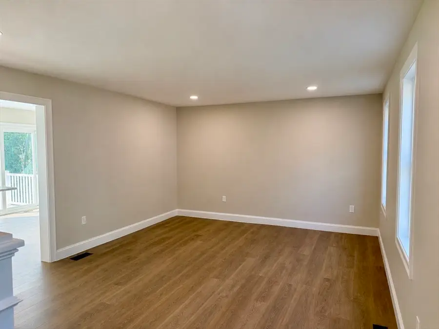 5 Sand Street, Middleboro, MA 02346 - #2