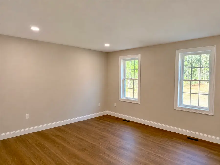 5 Sand Street, Middleboro, MA 02346 - #3