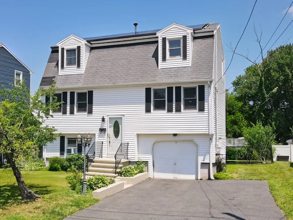 61 Rollins St, Lawrence, MA 01841 - #1