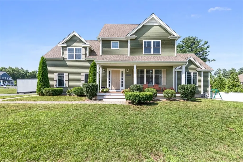 52 Waterford Cir, Dighton, MA 02715 - #1