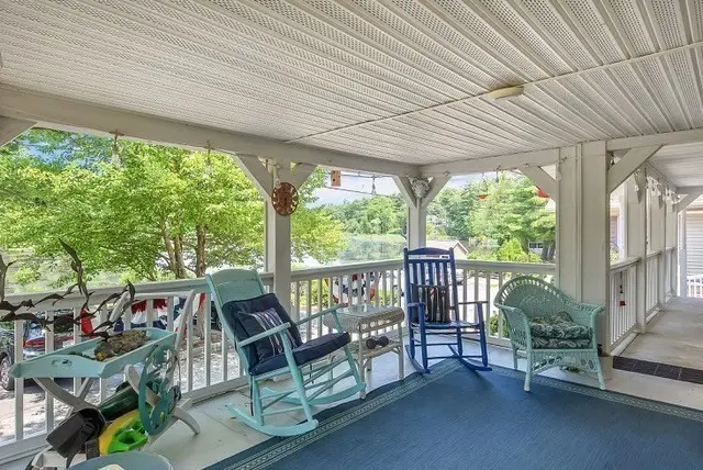 49 Lakeview Ave, Bellingham, MA 02019 - #3