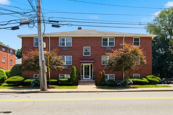 33 Montvale Ave #11, Woburn, MA 01801