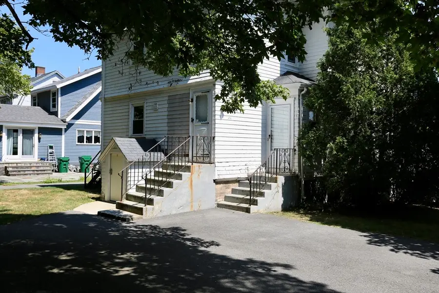 124 Forest St, Medford, MA 02155 - #2