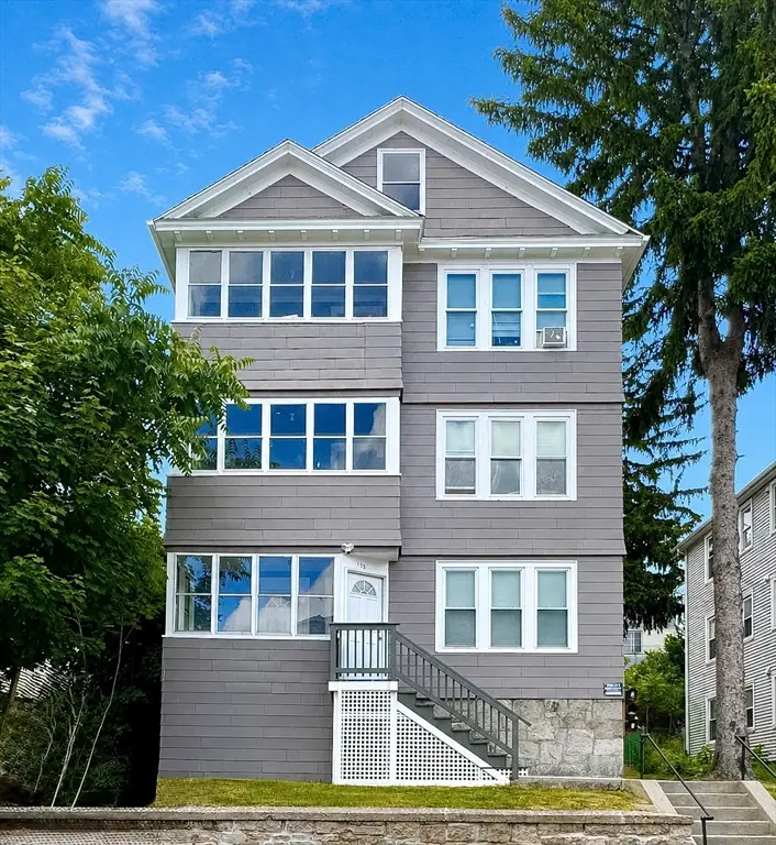 113 Sterling St, Worcester, MA 01610 - #1