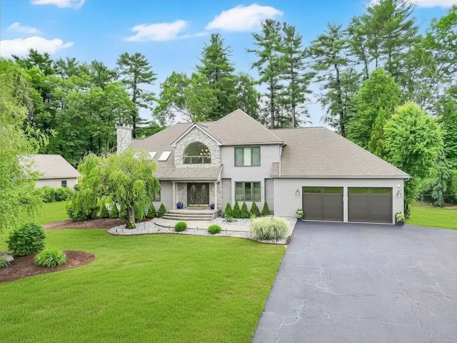 56 Cardinal Ln, Westfield, MA 01085 - #2